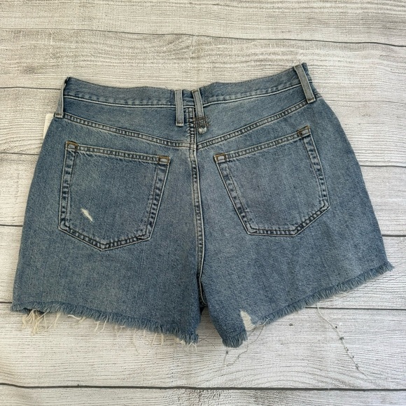 Free People NWT We The Free Distressed Denim Shorts - Picture 7 of 7